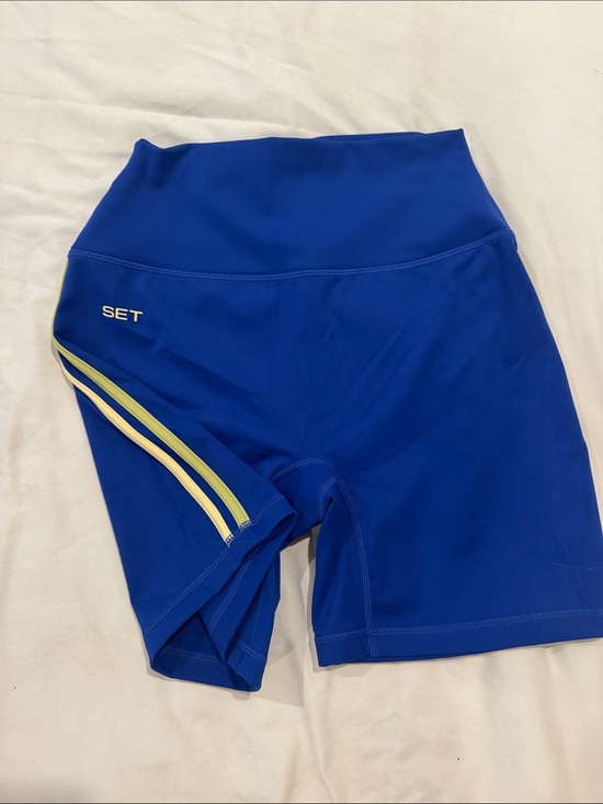 SET Active Pants - SET Active Sportbody toucan Blue Athletic Bike Shorts with Side Stripes